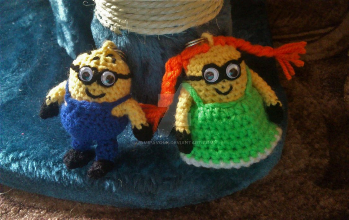 amigurumi_minion_couple_by_amipavouk-dadw2u4